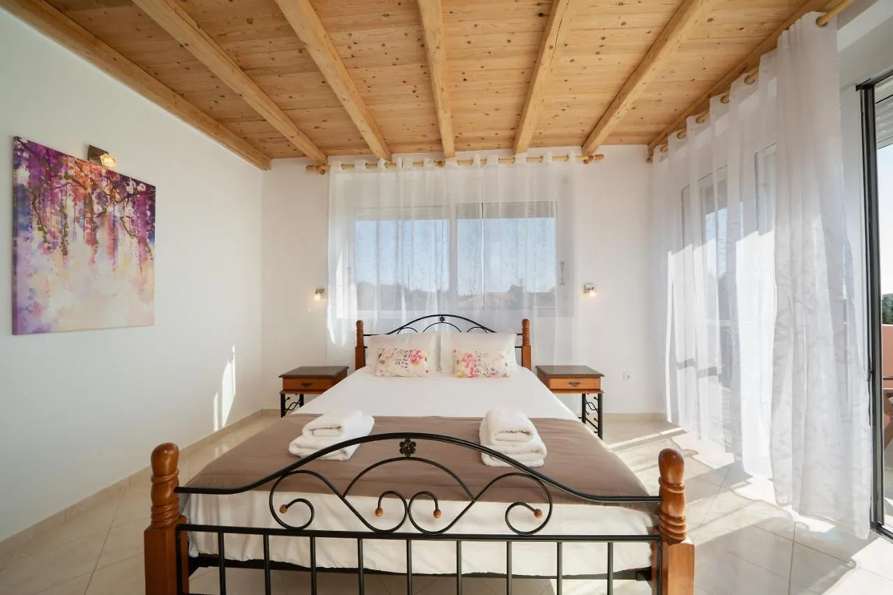 Villa Mounda Apollon Ratzaklion Greece